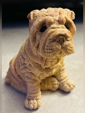 Vintage “1987” Sandicast Shar Pei Puppy Figurine